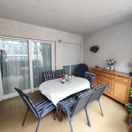 Albamar 6 Personas Con Parking Cerca De La Playa Appartamento *