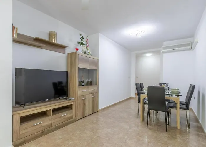 Albamar 6 Personas Con Parking Cerca De La Playa Apartment *